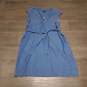 Jones New York Signature Blue Denim Sz 16